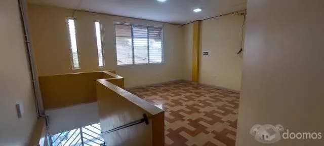 VENDO CASA EN DE 2 PISOS EN YURIMAGUAS — foto 3