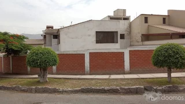 Oportunidad amplia casa en Rinconada del Lago La Molina — foto 2