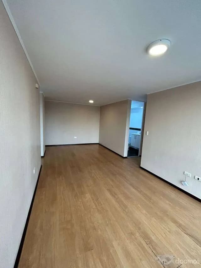 VENDO INMUEBLE EN LA MEJOR ZONA DE COMAS — foto 2