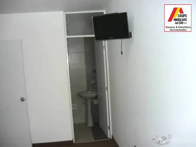 VENTA DE LOCAL COMERCIAL FRENTE A HOSPITAL ESSALUD CHINCHA — foto 9