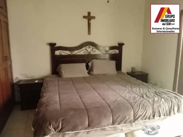 Vendo casa de 248 m² en Urb. Bancarios Chincha — foto 6