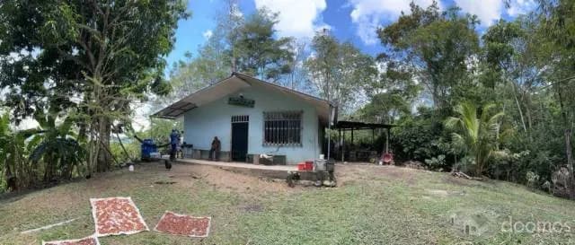 HERMOSO TERRENO CON CASA CONSTRUIDA TODOS LOS SERVICIOS PARA INVERSION — foto 5