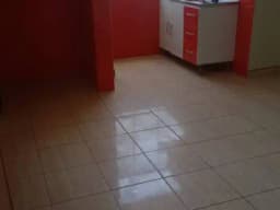 SE ALQUILA 3 HABITACIONES CON BAÑO PROPIO y MINI COCINA