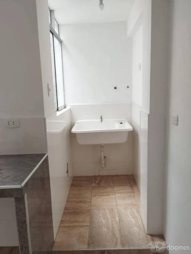 ALQUILO DEPARTAMENTO 3ER PISO URB. EL BOSQUE - RIMAC — foto 5