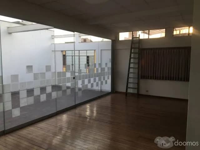 AMPLIA CASA EN MAYORAZGO — foto 5