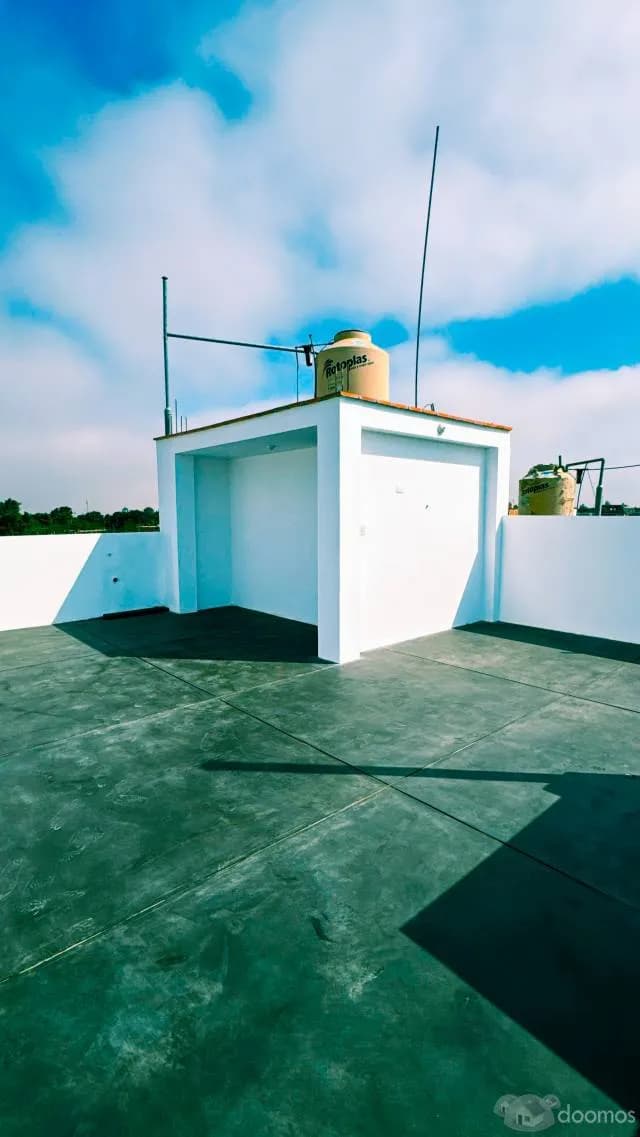 CASA DE ESTRENO "Residencial Santa Rosa" — foto 2