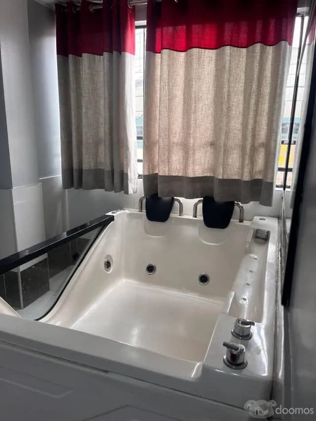 Hospedaje en venta en Los Olivos — foto 1