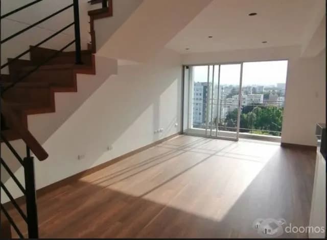 VENDO DÚPLEX FRENTE A PARQUE EN SAN MIGUEL — foto 4