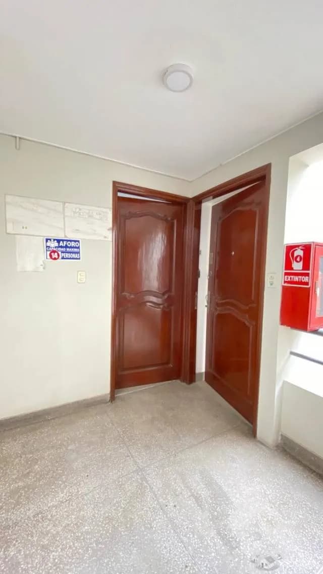 Se Vende Departamento en Av. Manuel Olguin – Surco — foto 6