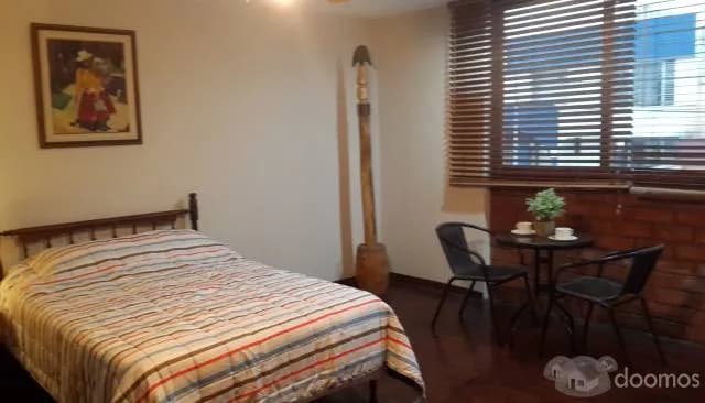 ACOGEDORA Y FUNCIONAL HABITACION — foto 1