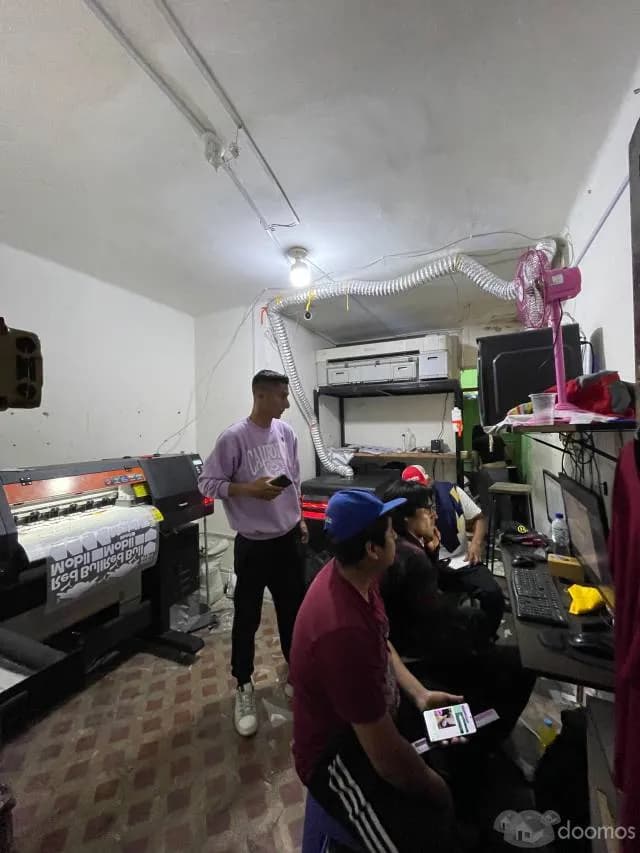 ¡Gran Oportunidad en el Corazón de Gamarra! Precio de Venta: $80,000 — foto 7
