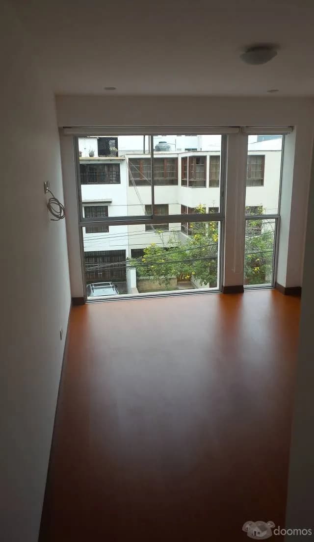 Venta de departamento en Miraflores US $ 203,000 — foto 2