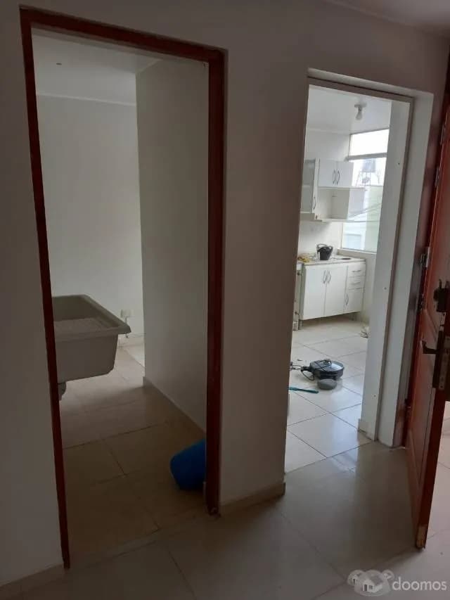 Alquilo departamento en segundo piso con 95 m2 de area construida — foto 2