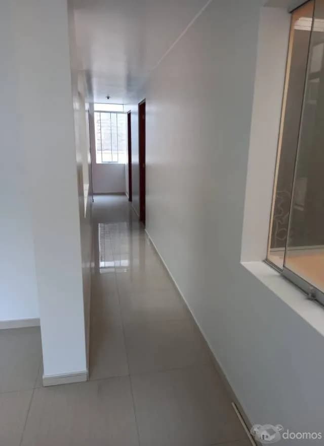 Alquilo departamento en segundo piso con 95 m2 de area construida — foto 3