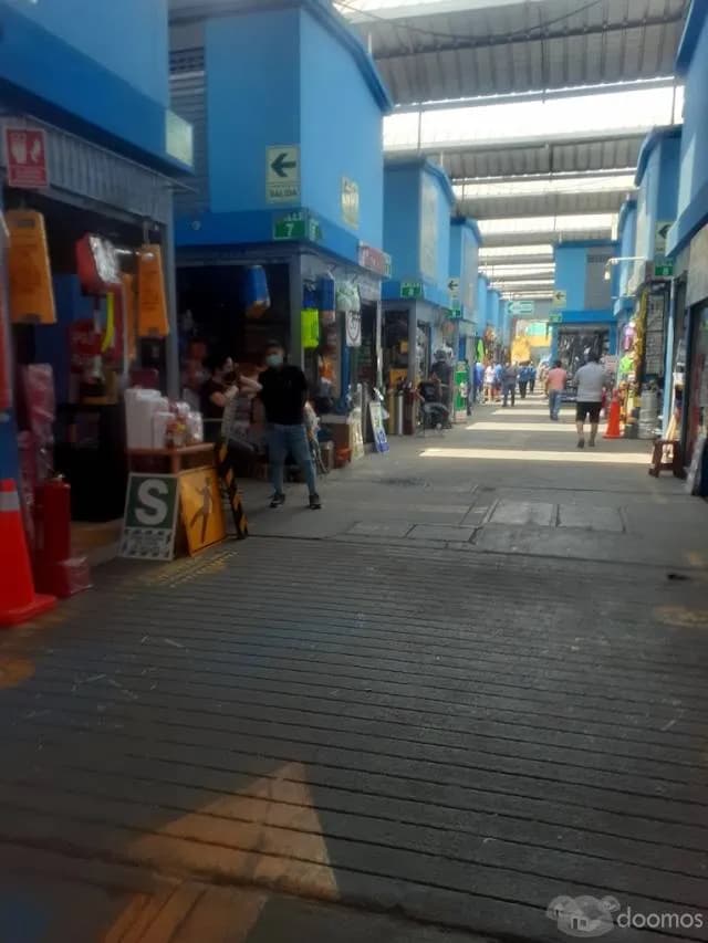 ALQUILER STAND A083 GALERIA UDAMPE LAS MALVINAS LIMA — foto 3