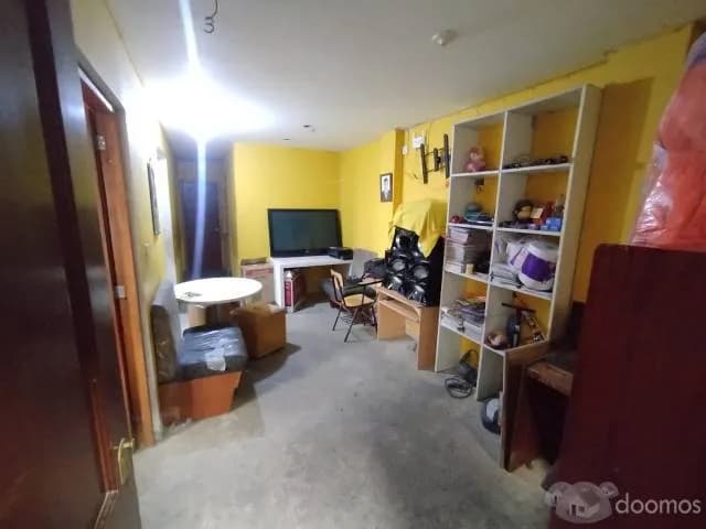 Casa de 2 pisos en venta - Villa Maria del Triunfo — foto 3