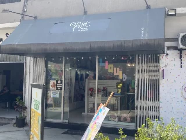 Alquilo local comercial al interior del Centro Comercial Valle Hermoso — foto 1