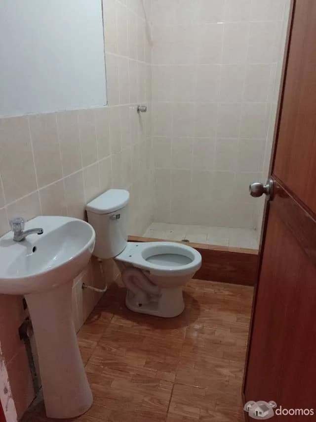 SE ALQUILAN DEPARTAMENTO ESTRENO 3 er PISO — foto 1
