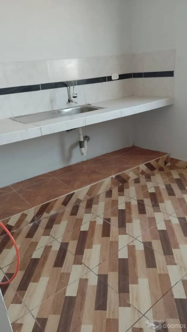 SE ALQUILAN DEPARTAMENTO ESTRENO 3 er PISO — foto 3