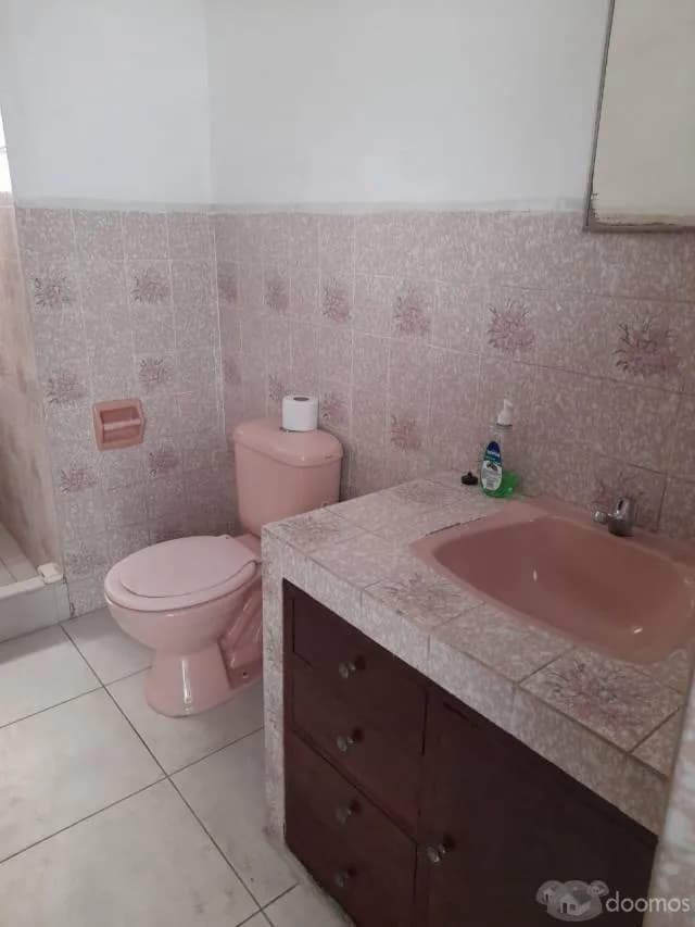 OCASIÓN ÚNICA – VENTA DE AMPLIO PRIMER PISO EN EL CENTRO DE TRUJILLO — foto 2