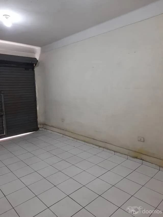 OCASIÓN ÚNICA – VENTA DE AMPLIO PRIMER PISO EN EL CENTRO DE TRUJILLO — foto 3