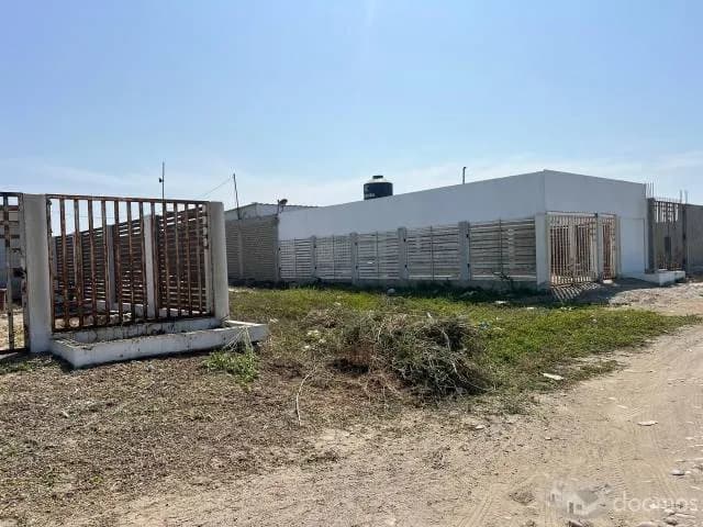 VASA DE PLAYA  FRENTE AL MAR A LA VENTA — foto 2