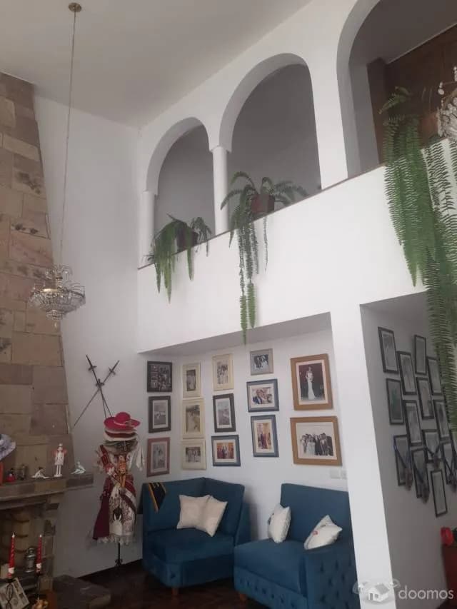 ¡AMPLIA RESIDENCIA EN VENTA – URB. EL RECREO! — foto 4
