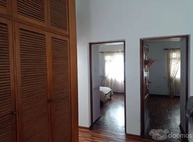 ¡AMPLIA RESIDENCIA EN VENTA – URB. EL RECREO! — foto 12
