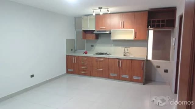 ALQUILER DE DEPARTAMENTO EN LOS OLIVOS — foto 7