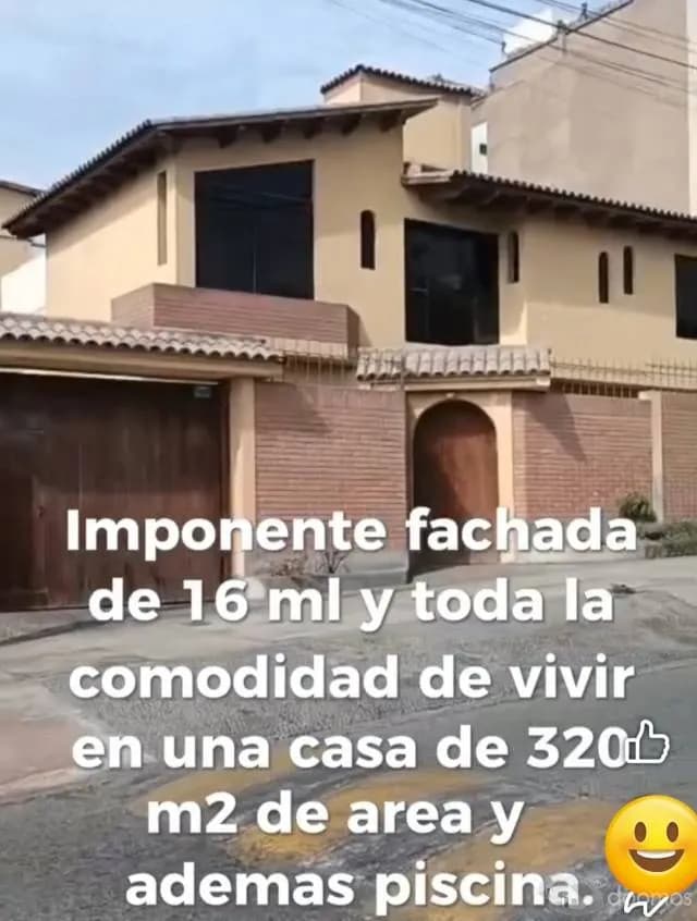 VENTA DE CASA EN LAS LOMAS DE LA MOLINA VIEJA  CON PISCINA — foto 2