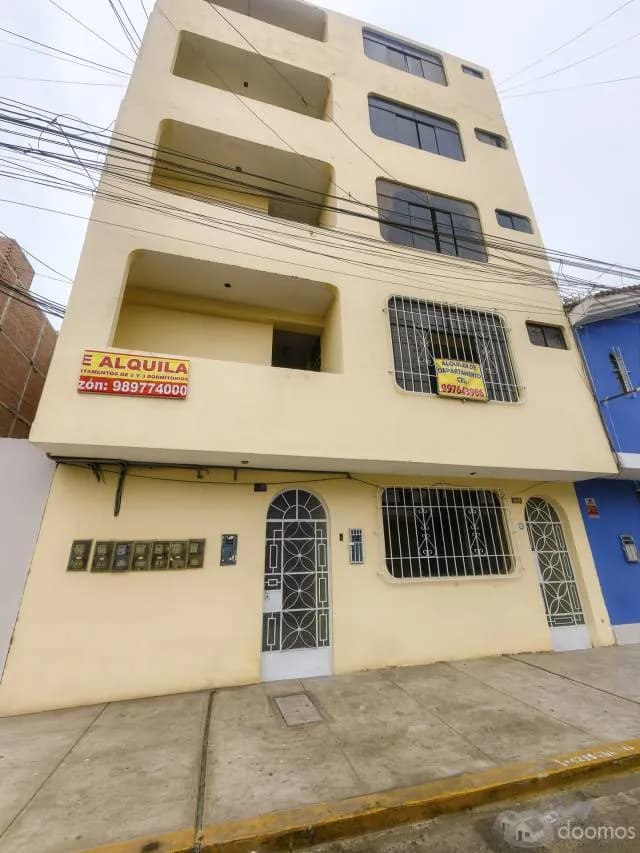 Alquiler de Dpto. de 3 y 2 habitaciones en Huacho — foto 1