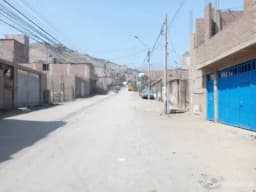 Venta de terreno /casa semiconstruida Manchay