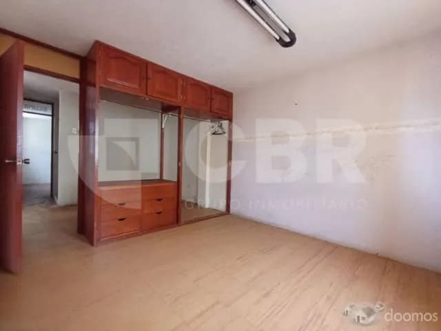 VENTA CASA COMO TERRENO EN SAN MIGUEL — foto 9