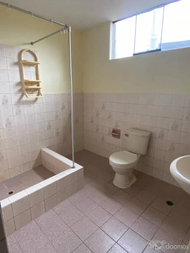 SE ALQUILA 2DA PLANTA DE CASA — foto 4