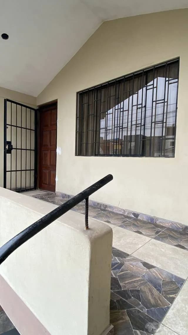 SE ALQUILA 2DA PLANTA DE CASA — foto 8