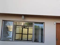 Alquilo casa + garage en la provincia de ICA (San Isidro)