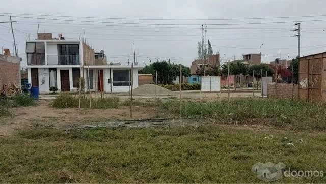LOTE DE 140 M2 GRAN OPORTUNIDAD DE INVERSIÓN — foto 2