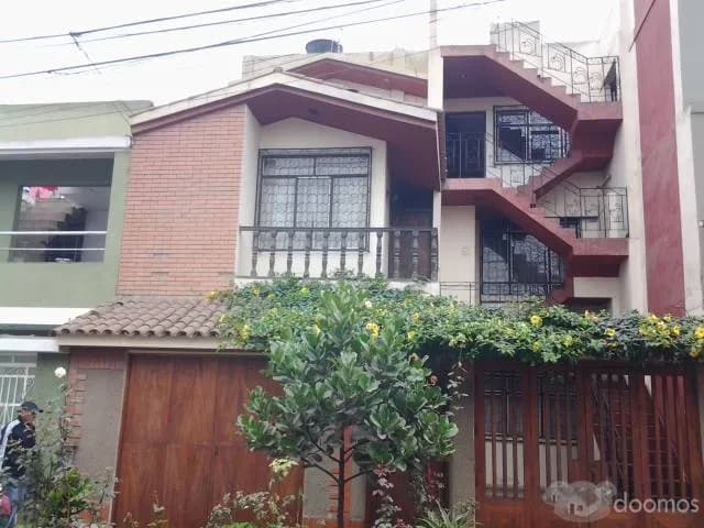 VENDO CASA FAMILIAR TRES (03) PISOS — foto 1