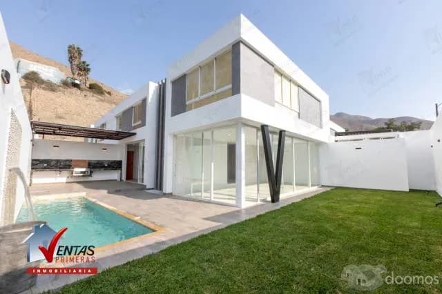 VENTA DE CASA DE ESTRENO EN LA RINCONADA DEL LAGO, LA MOLINA — foto 1