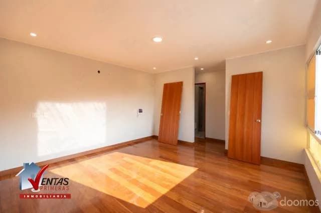 VENTA DE CASA DE ESTRENO EN LA RINCONADA DEL LAGO, LA MOLINA — foto 10