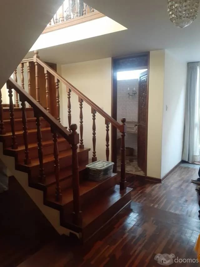 Vendo Casa en Av. Los Cedros cuadra 14 - Chacalacayo — foto 11