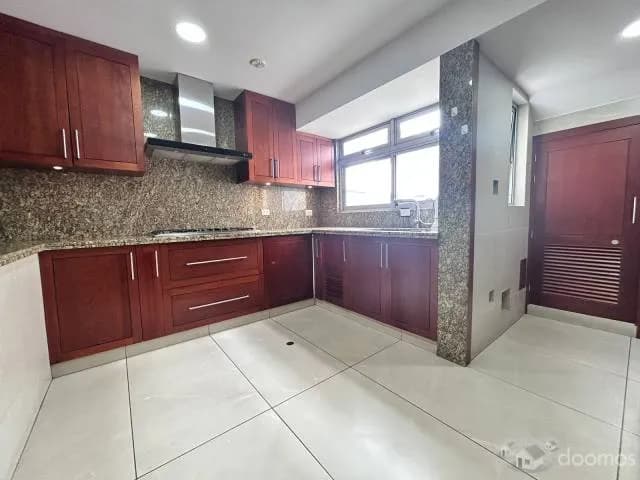VENDO Lujoso PENTHOUSE en SURCO — foto 4