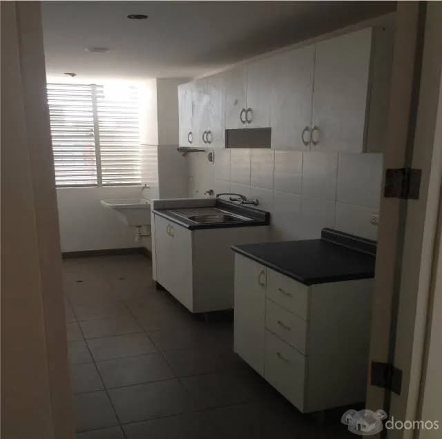 Venta de lindo departamento en estreno con cochera BREÑA — foto 7