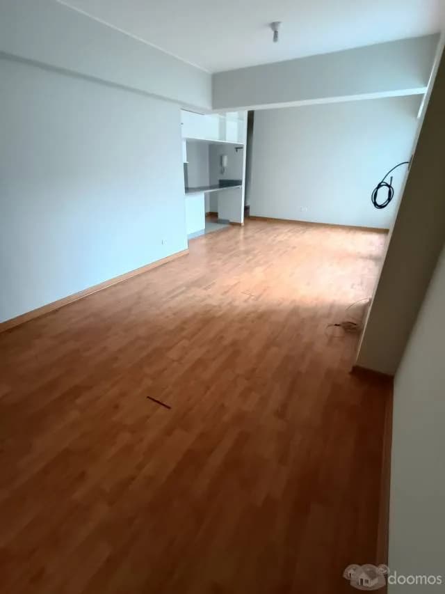 ALQULO CÉNTRICO DEPARTAMENTO DE 81M2 EN 2DO PISO, 3 DORMITORIOS EN SANTA BEATRIZ — foto 1