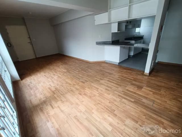 ALQULO CÉNTRICO DEPARTAMENTO DE 81M2 EN 2DO PISO, 3 DORMITORIOS EN SANTA BEATRIZ — foto 2