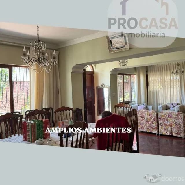 VENDO CASA COMO TERRENO – URB. LA MERCED III ETAPA — foto 1