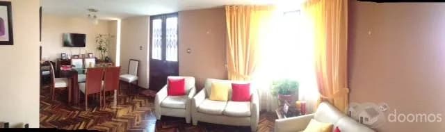 Hermoso Departamento ubicado en 3er piso (edificio de 3 pisos) de 117.05 m2 + aires compartidos — foto 4