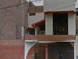 DEPARTAMENTO PRIMER PISO INDEPENDIENTE EN SURCO