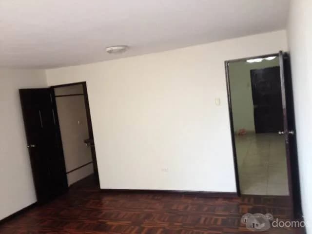 Alquilo Departamento en Miraflores totalmente remodelado — foto 2