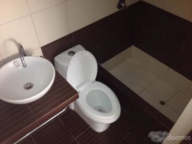 Alquilo Departamento en Miraflores totalmente remodelado — foto 4